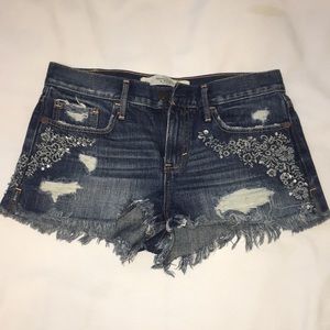 Abercrombie & Fitch distressed embellished shorts